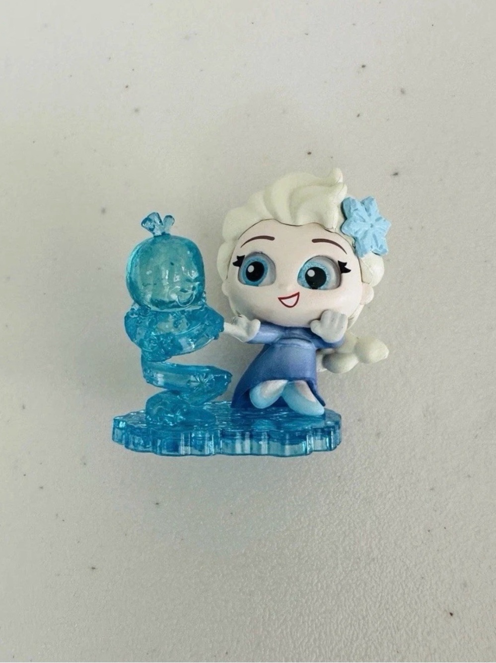 Disney Doorables “Ticket to Fun”-Elsa-BNWOT